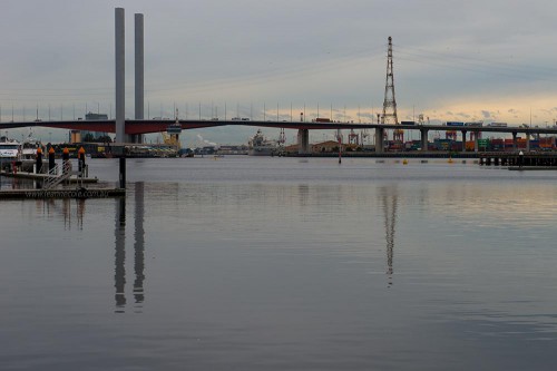 water-docklands-bolte-bridge-melbourne