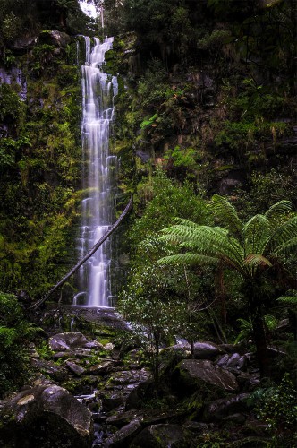 waterfall-erskine-falls-lorne