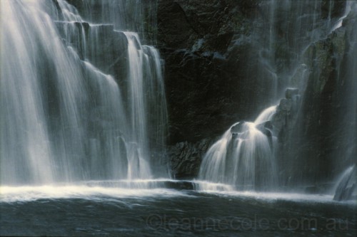waterfalls-mckenzie-falls-grampians-22