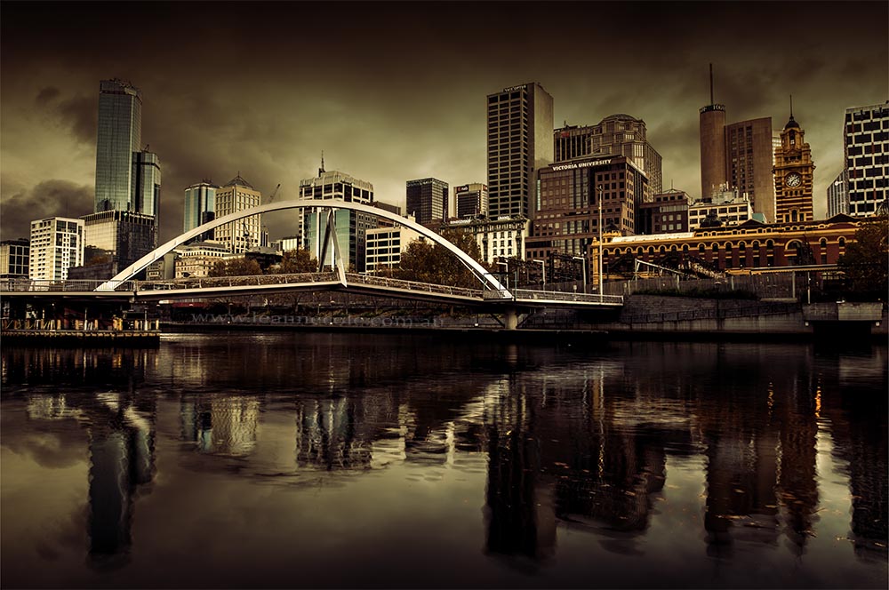 fineart-photo-cityscape-storm-clouds-southbank-bridge-Melbourne