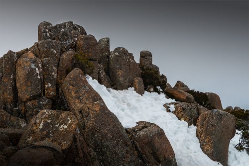 mt-wellington-snow-tasmania-rocks