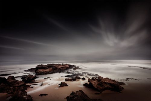 sorrento-backbeach-longexposure-rocks-water