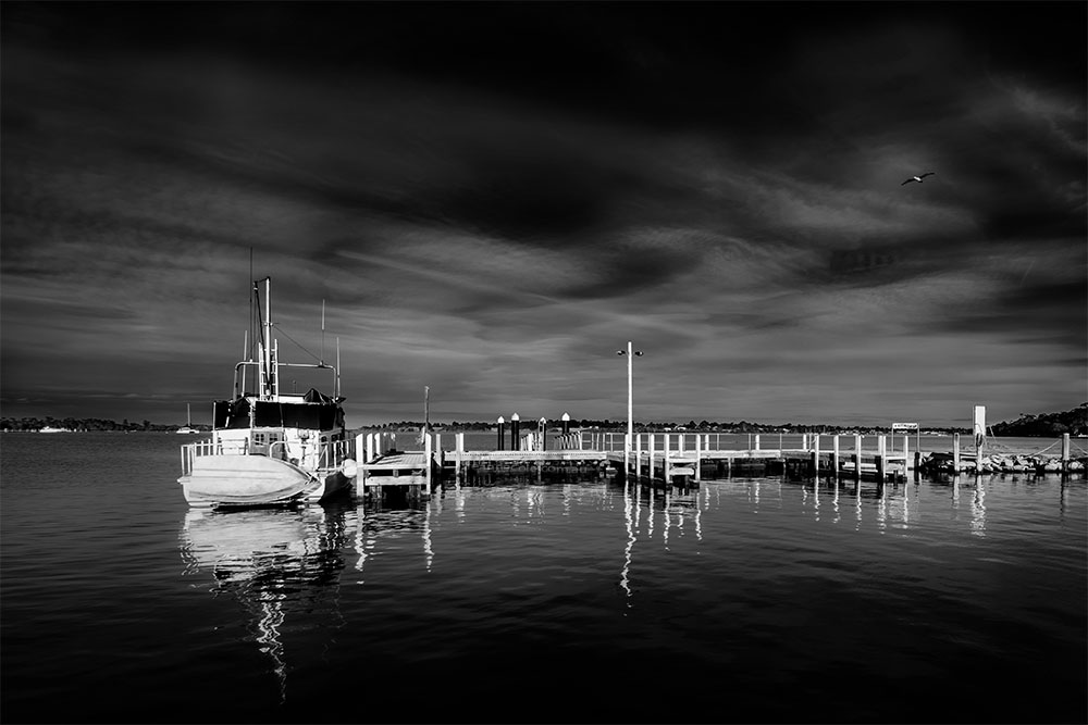 paynesville-marina-fujifilm-boats-monochrome