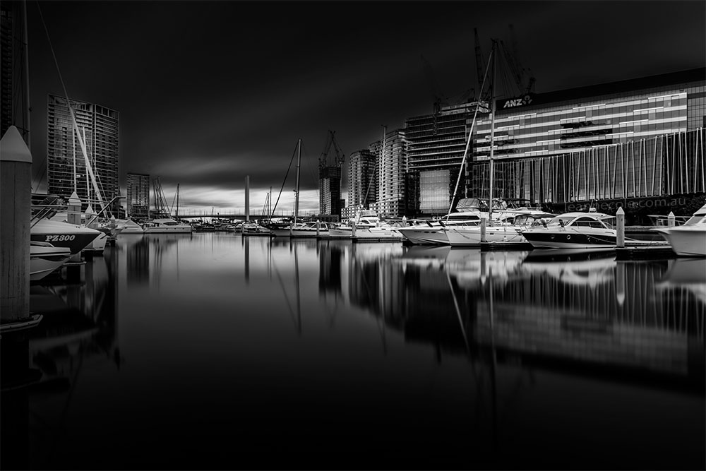 docklands-quiet-longexposure-boats-melbourne-monochrome