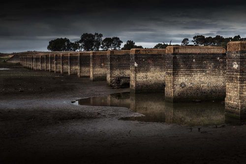 railway-bridge-newstead-victoria-colour