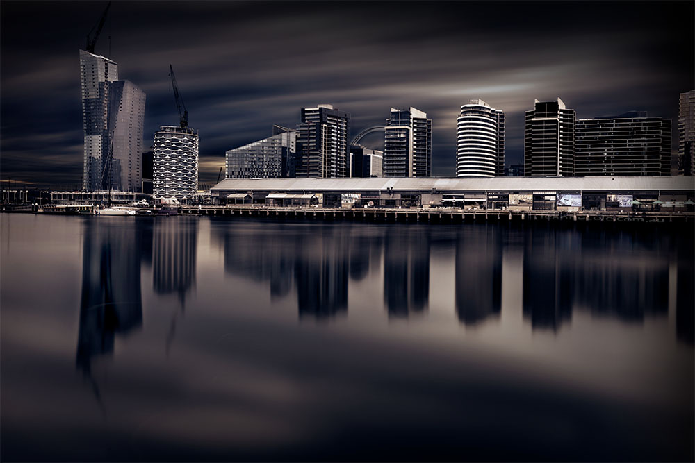 docklands-long-exposure-afternoon-reflections